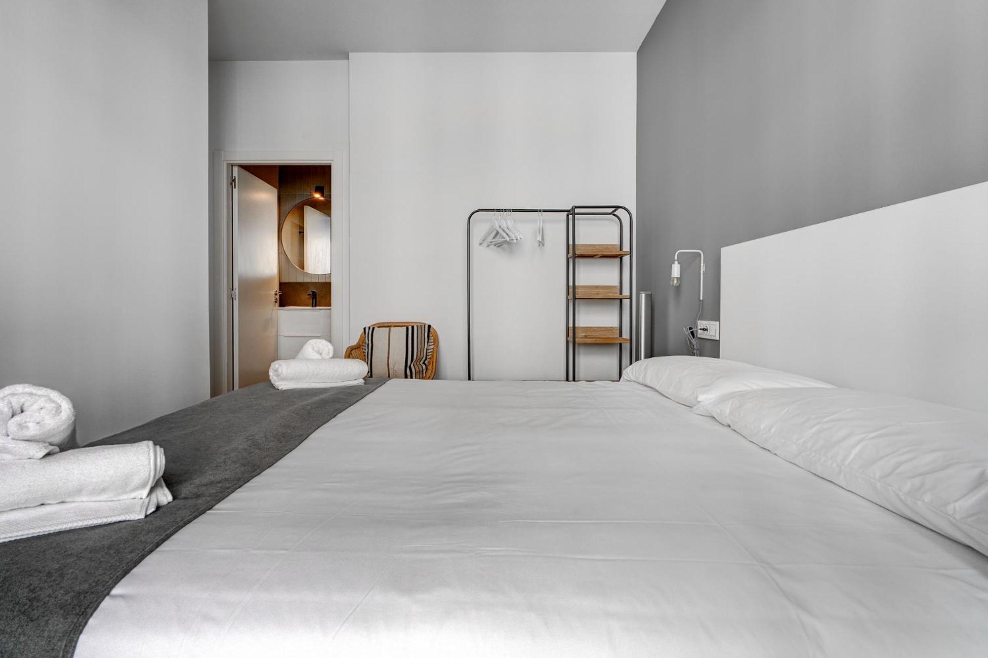 Apartamentos Gran Via By Sanse Holidays San Sebastian Exterior photo