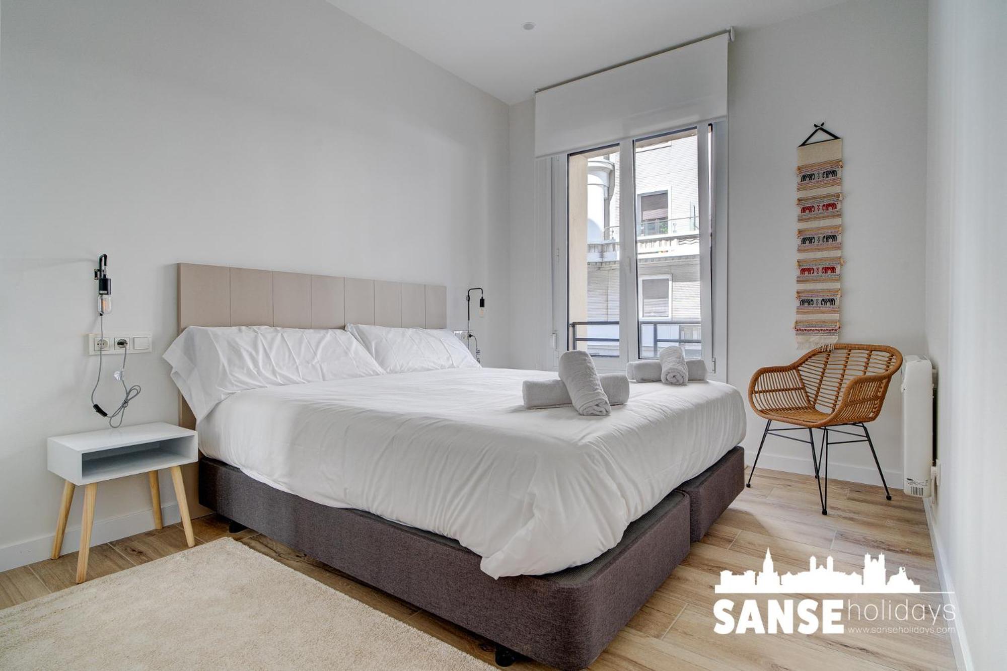 Apartamentos Gran Via By Sanse Holidays San Sebastian Exterior photo