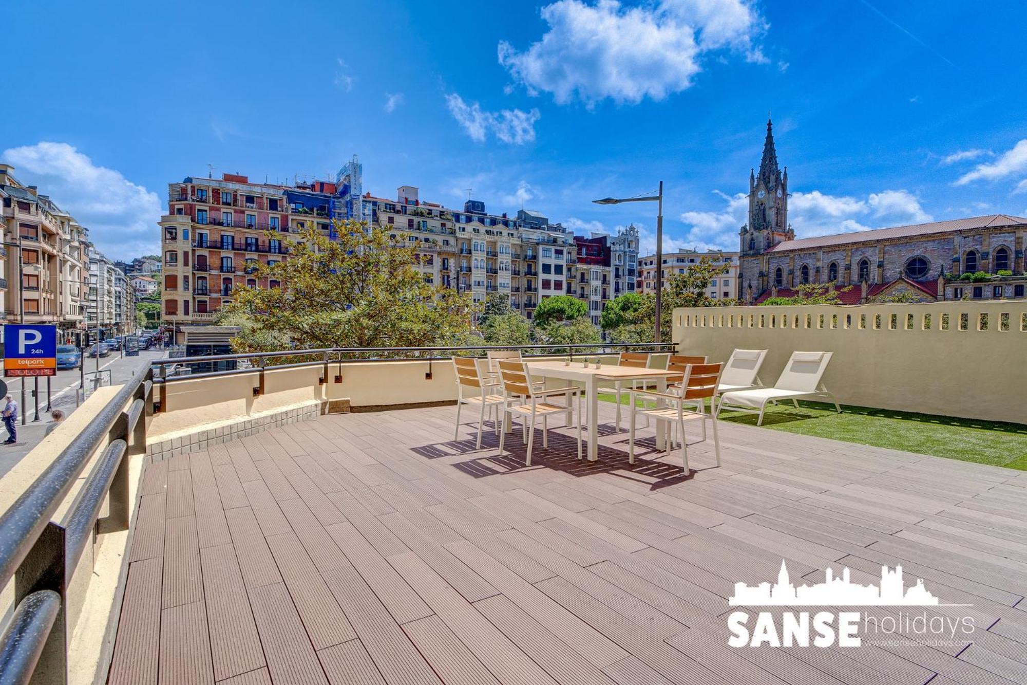 Apartamentos Gran Via By Sanse Holidays San Sebastian Exterior photo