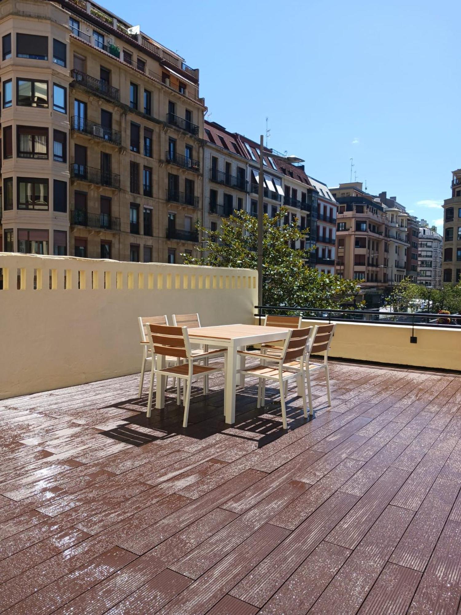 Apartamentos Gran Via By Sanse Holidays San Sebastian Exterior photo