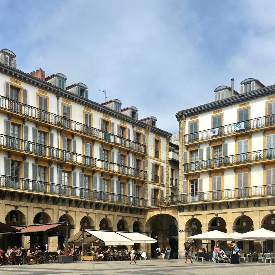 Apartamentos Gran Via By Sanse Holidays San Sebastian Exterior photo